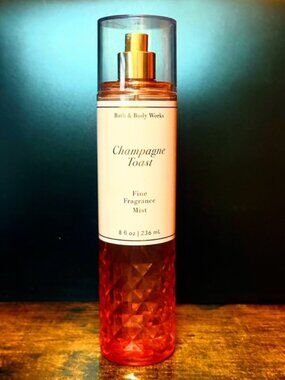 ✨ Bath & Body Works Champagne Toast Fine Fragrance Mist – 8 oz – NEW ✨